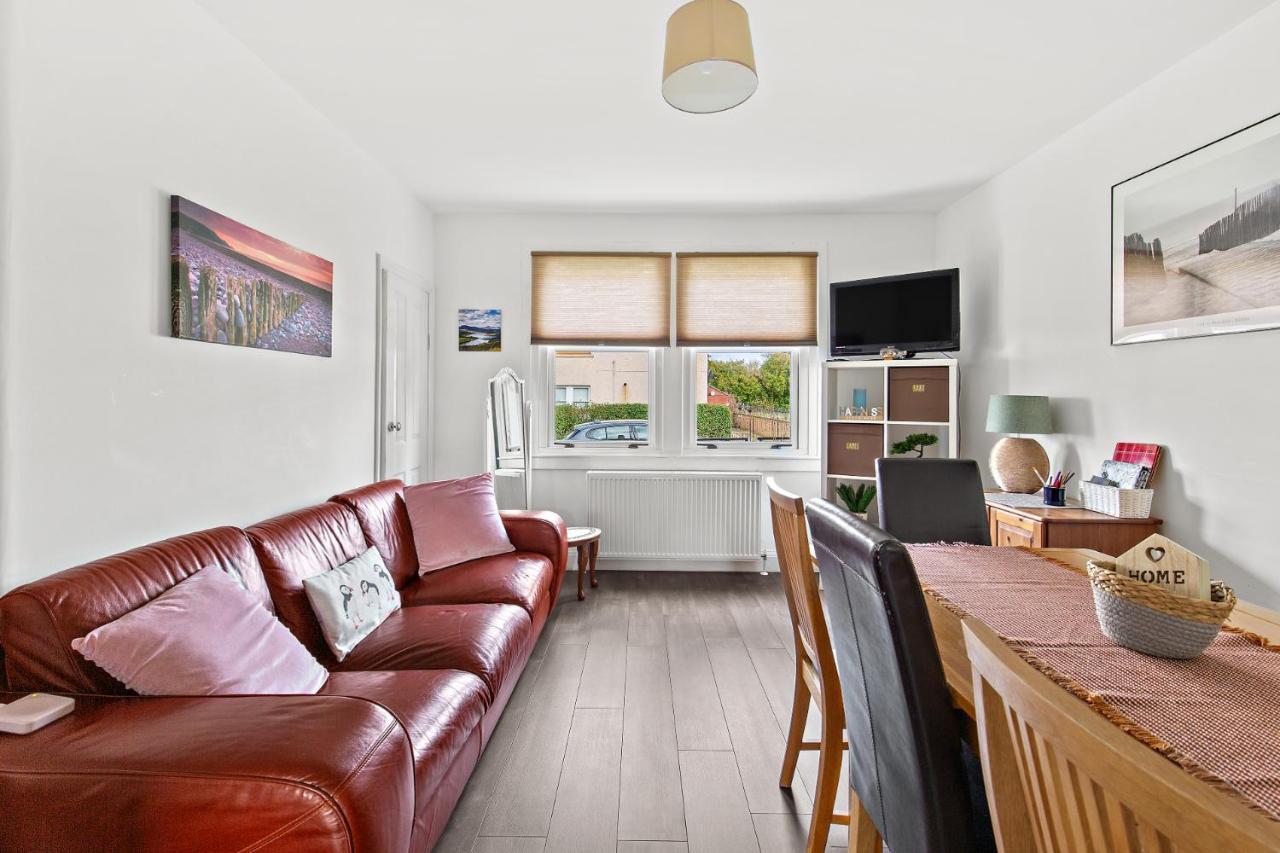 Cosy 2-Bdr Apartment & 15 Minutes To Edinburgh By Train & Free Parking Prestonpans Exterior photo